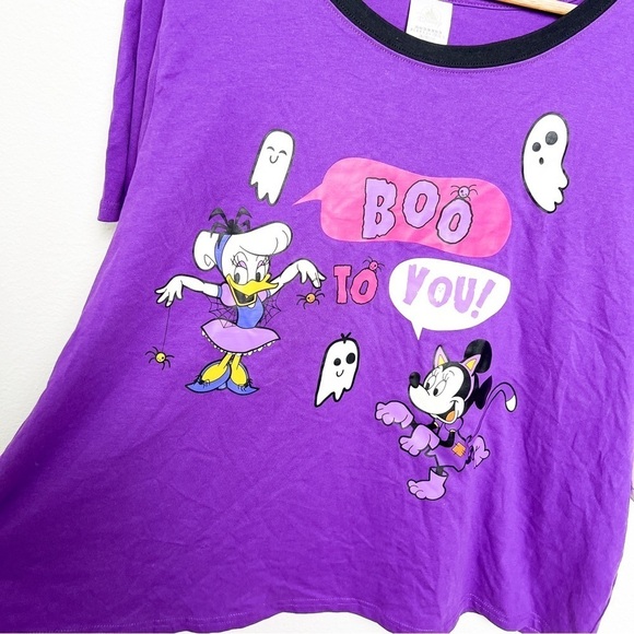 NWT Disney Minnie Daisy Halloween BOO TO YOU Purple T-Shirt Women's size 2X - Picture 3 of 8